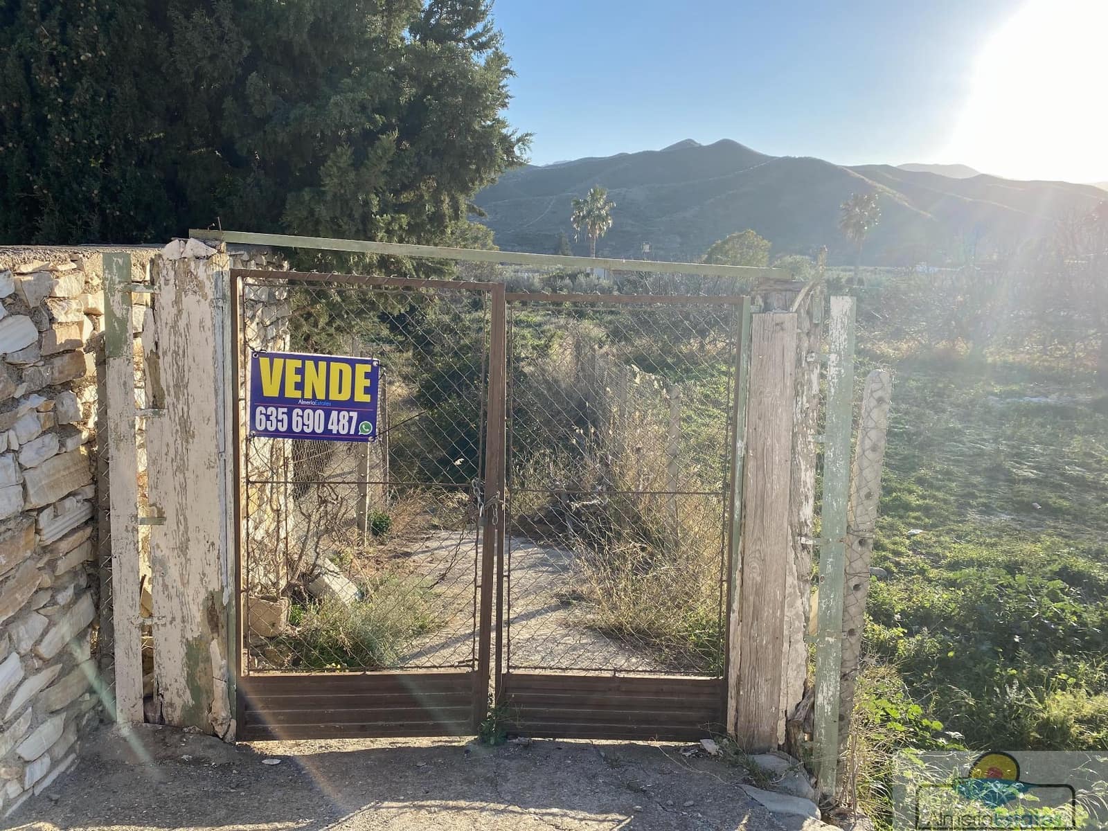 Działka budowlana na sprzedaż w Fines - 90 000 € (Ref: 7394068)