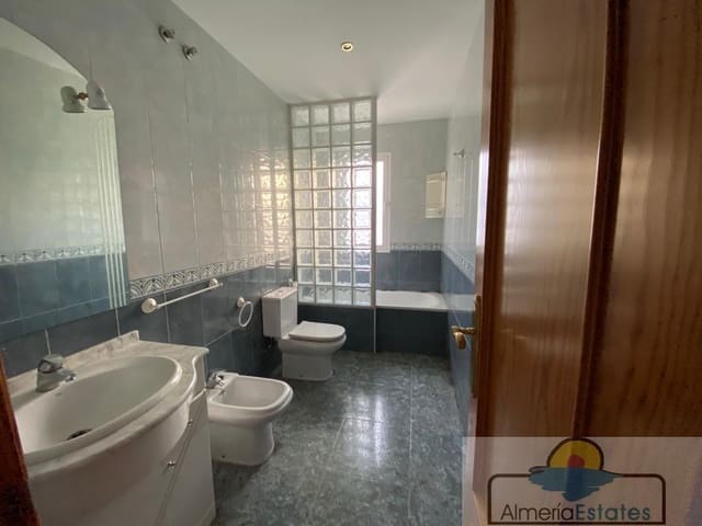 3 soveværelse Lejlighed til salg i Macael - € 59.000 (Ref: 7419773)