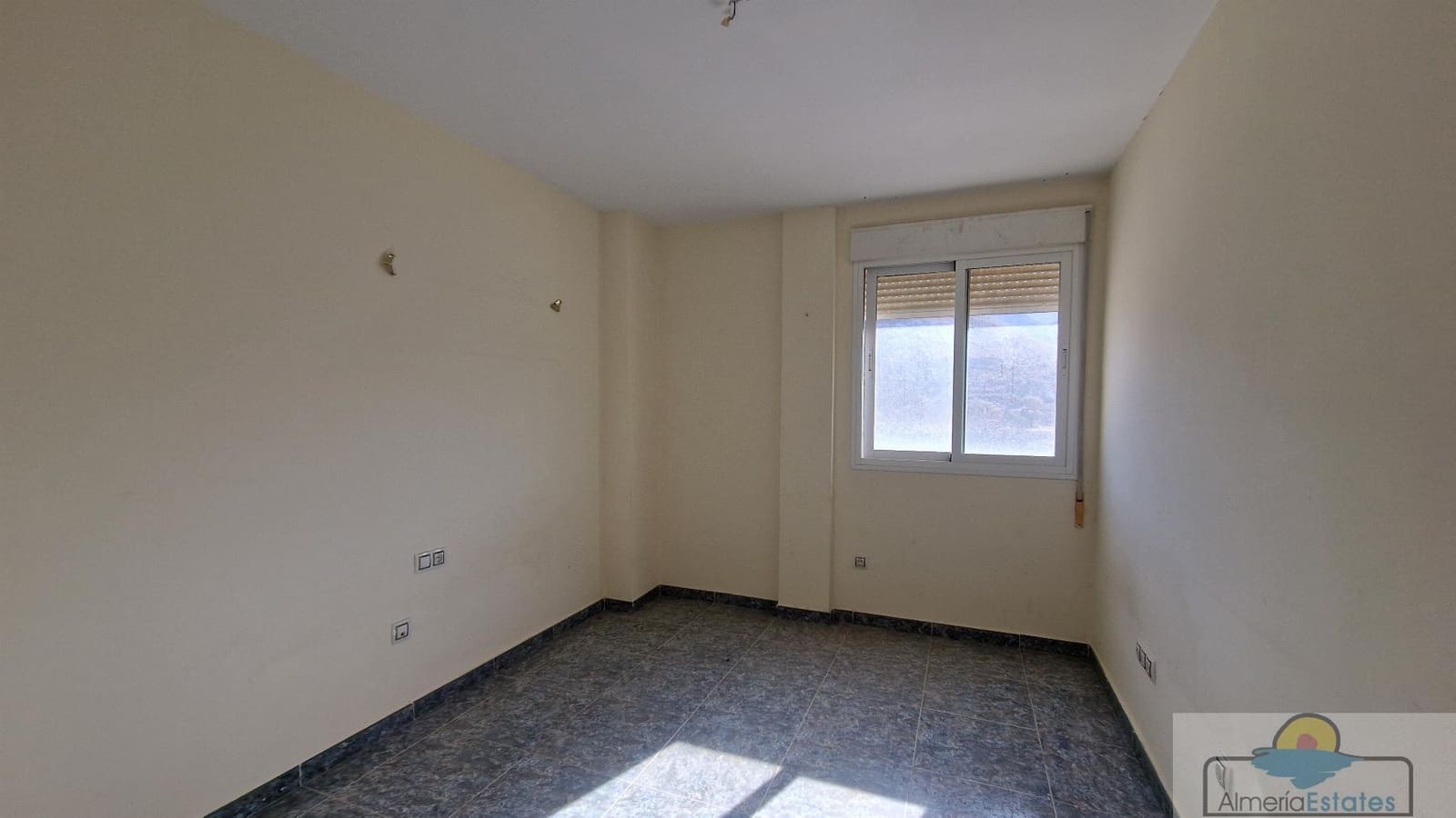 3 soveværelse Lejlighed til salg i Macael - € 59.000 (Ref: 7419773)