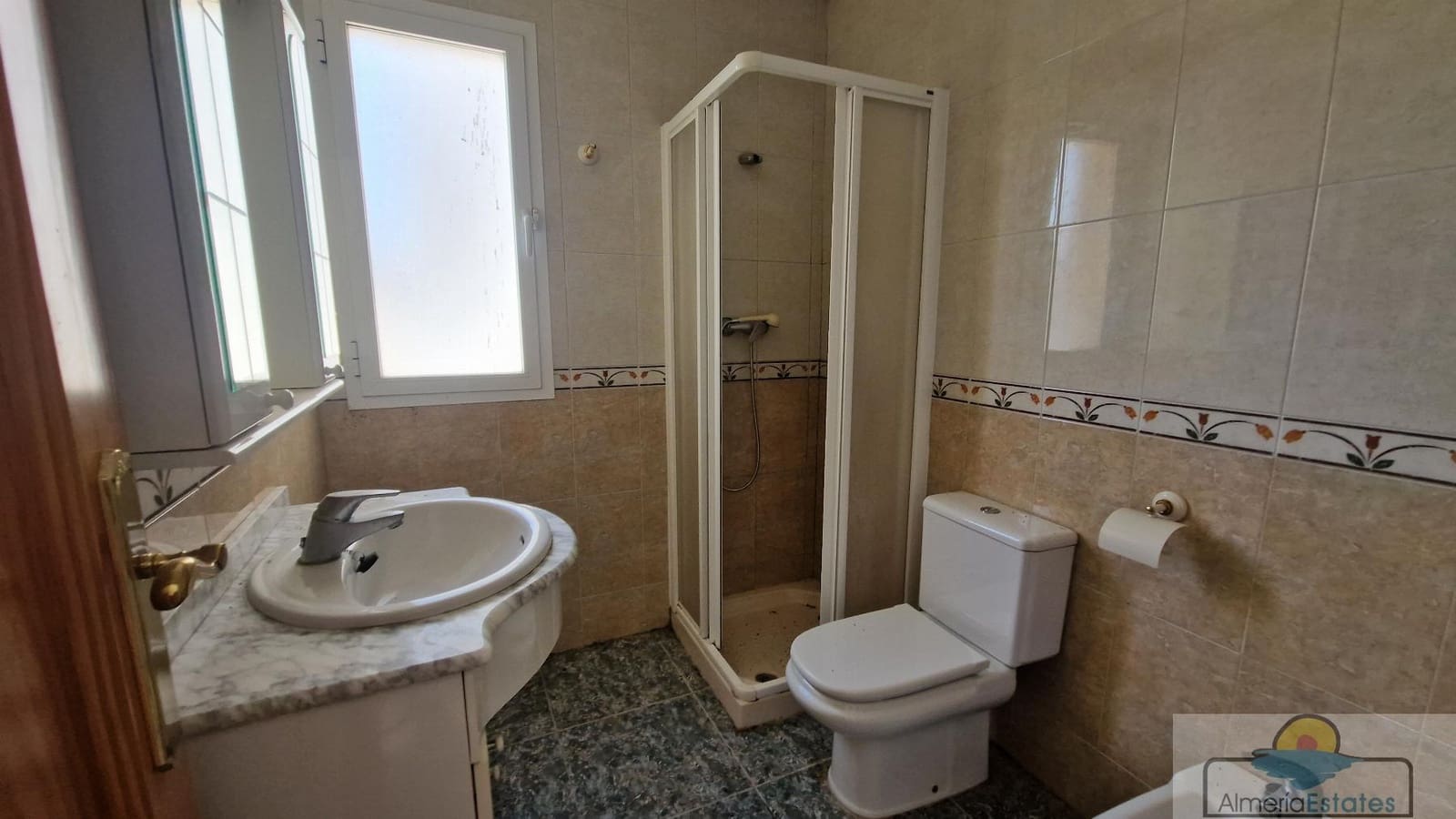 3 soveværelse Lejlighed til salg i Macael - € 59.000 (Ref: 7419773)