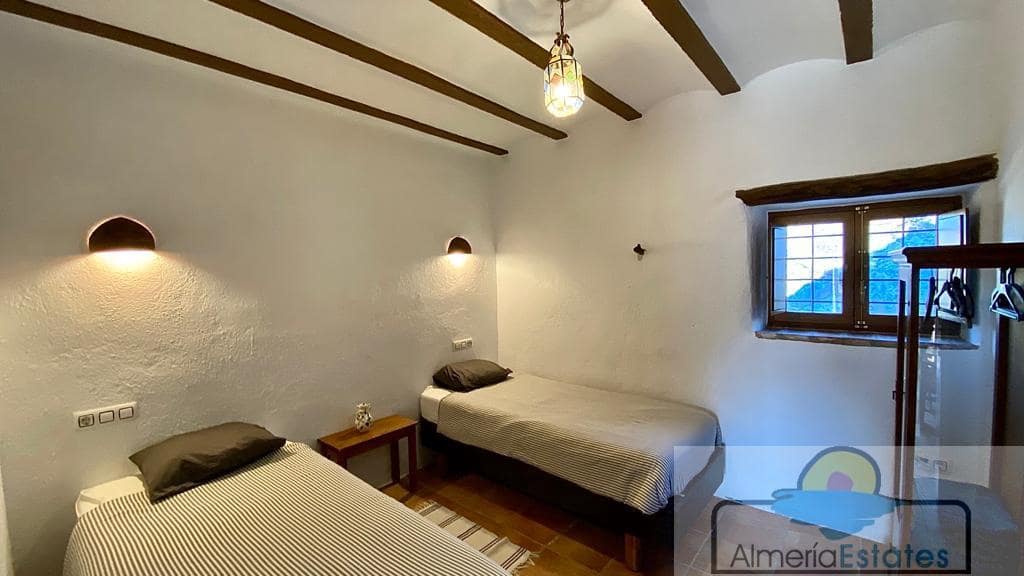 8 soveværelse Villa til salg i Taberno - € 450.000 (Ref: 7444609)