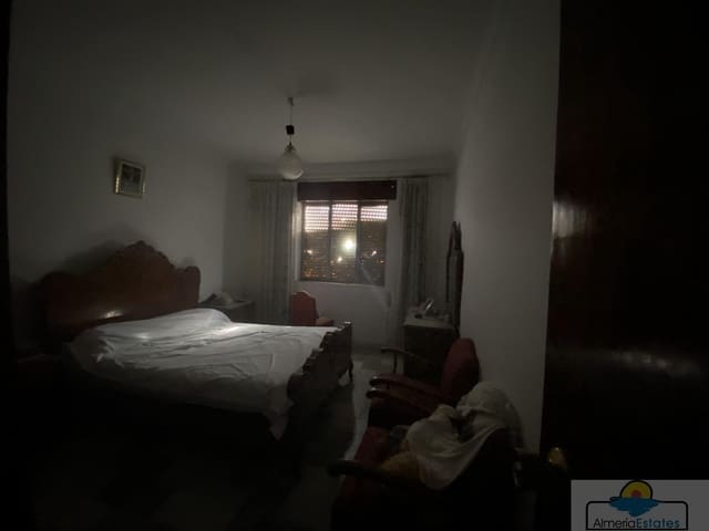 5 soveværelse Byhus til salg i Olula del Río - € 100.000 (Ref: 7490509)