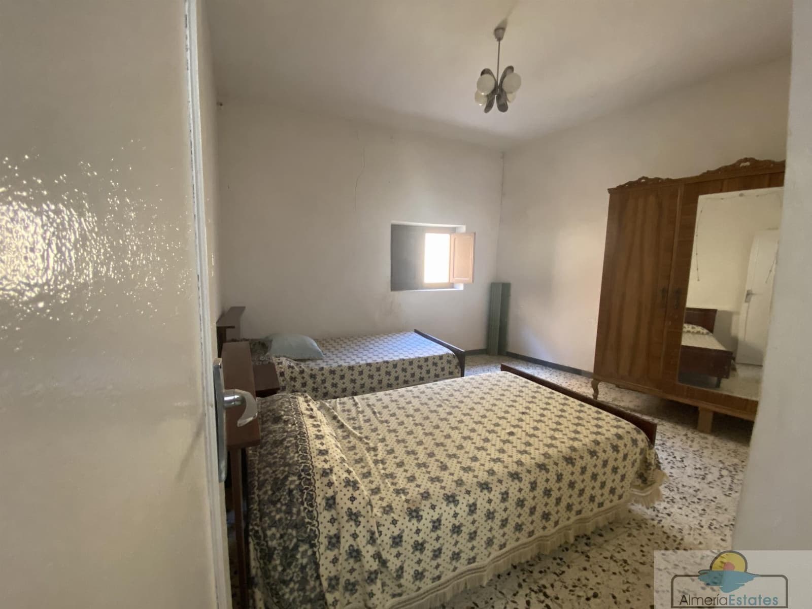 6 soveværelse Byhus til salg i Tijola - € 45.000 (Ref: 7490528)