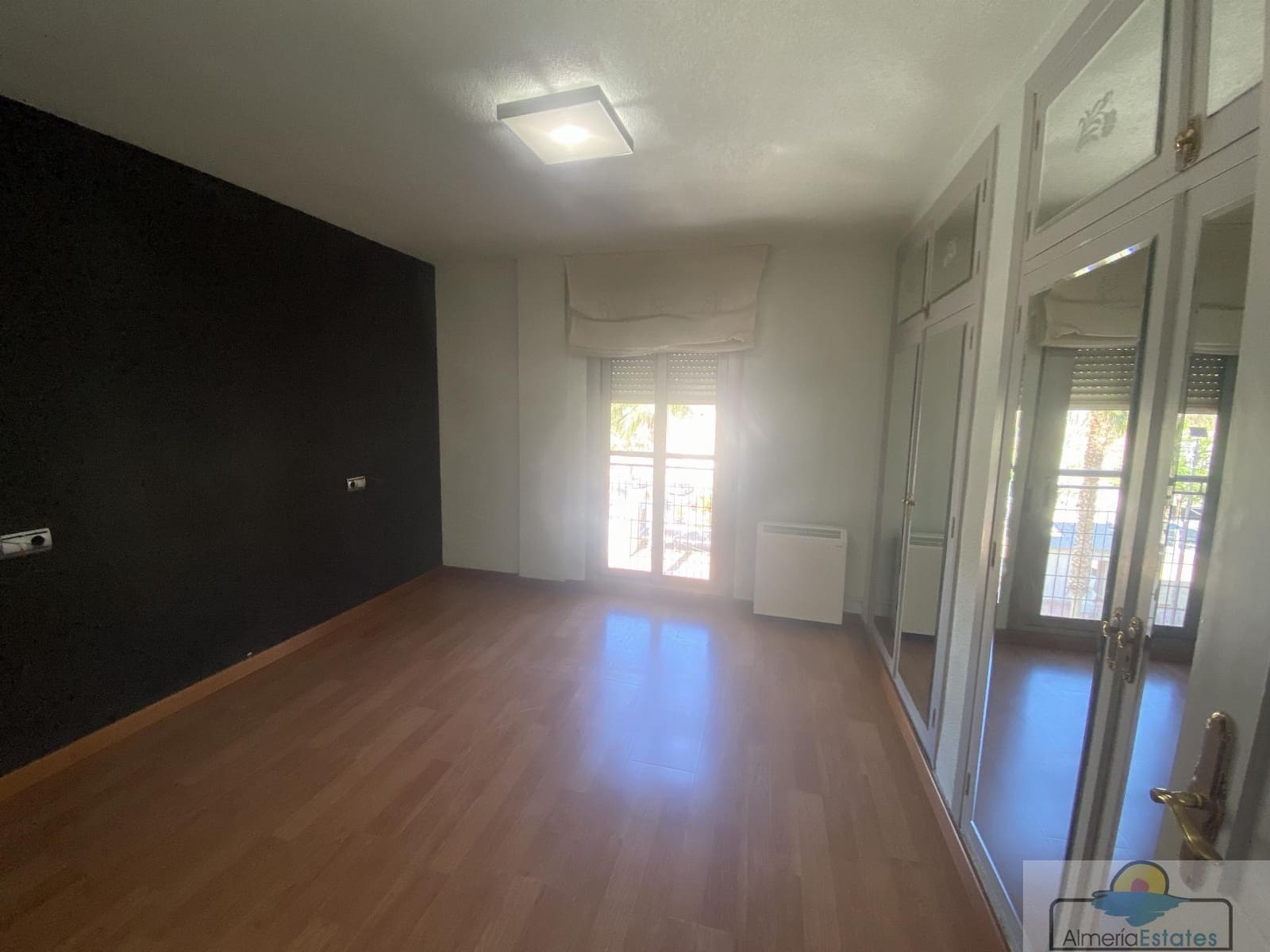 3 soveværelse Lejlighed til salg i Macael med garage - € 80.000 (Ref: 7510971)