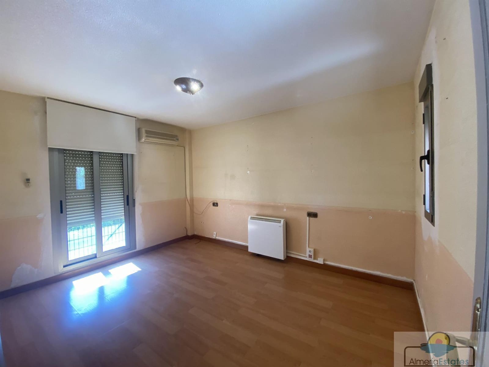 3 soveværelse Lejlighed til salg i Macael med garage - € 80.000 (Ref: 7510971)