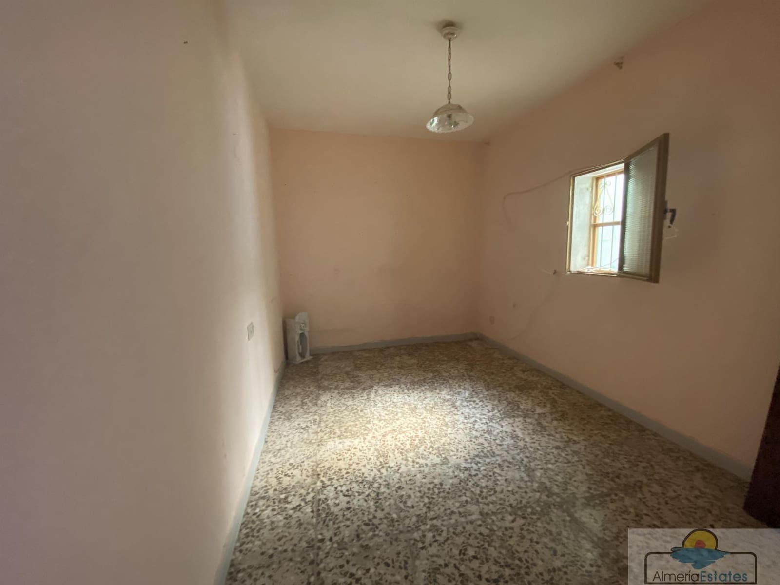 4 soverom Hus til salgs i Tijola - € 58 000 (Ref: 7631856)