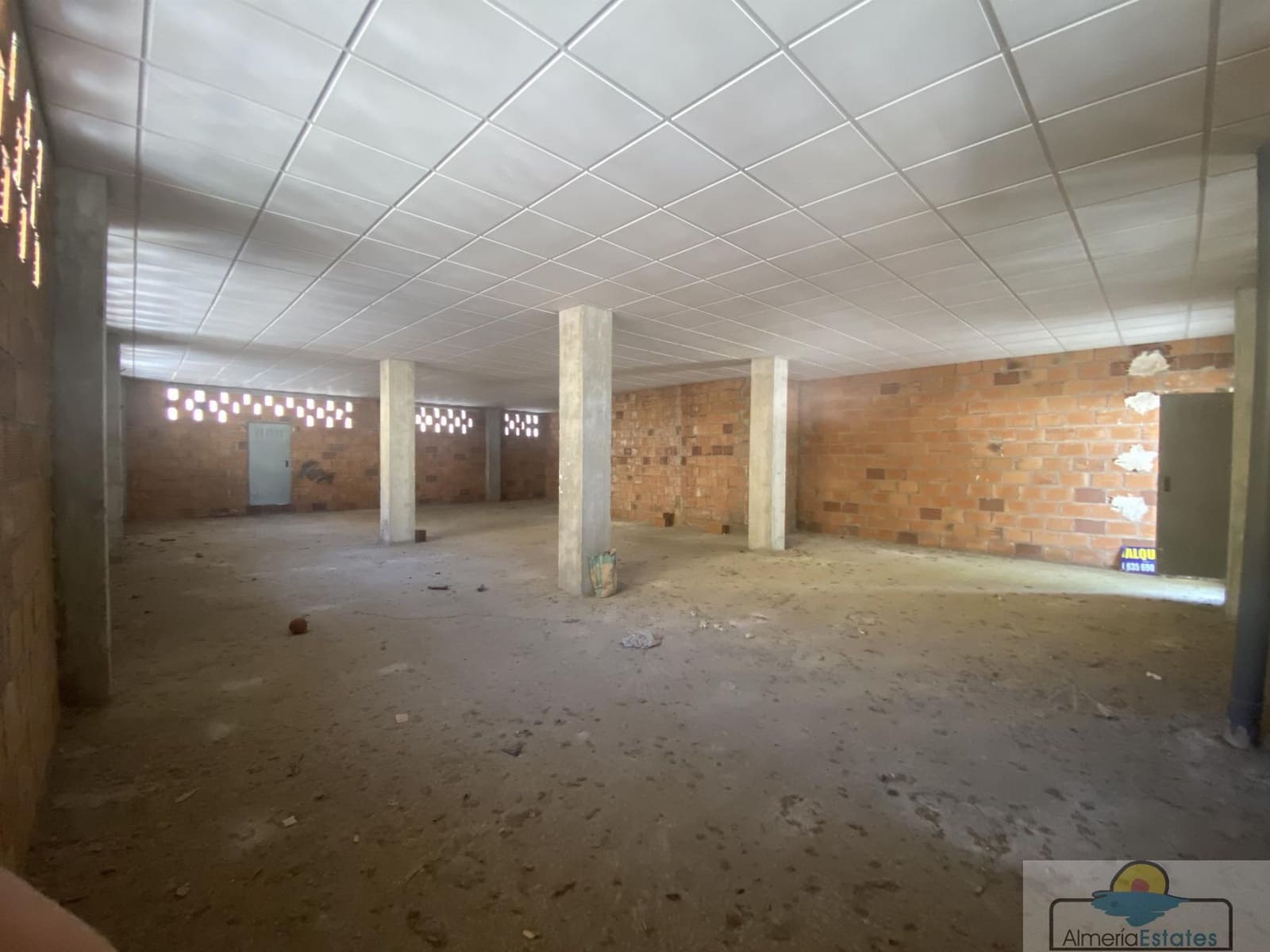 1 soveværelse Erhverv til leje i Olula del Rio - € 450 (Ref: 7660611)