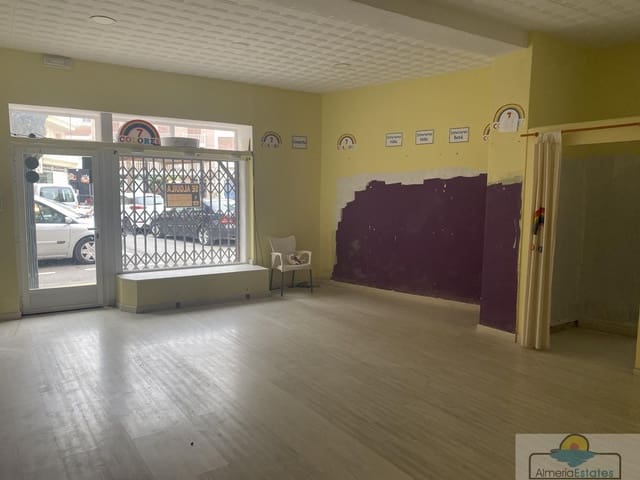 1 makuuhuone Kaupallinen vuokrattavana paikassa Olula del Río - 350 € (Ref: 7683270)