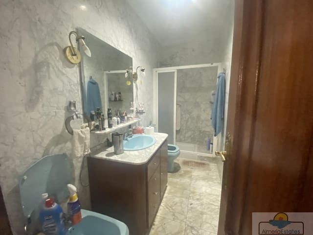 6 soveværelse Byhus til salg i Olula del Río med garage - € 158.000 (Ref: 7786569)