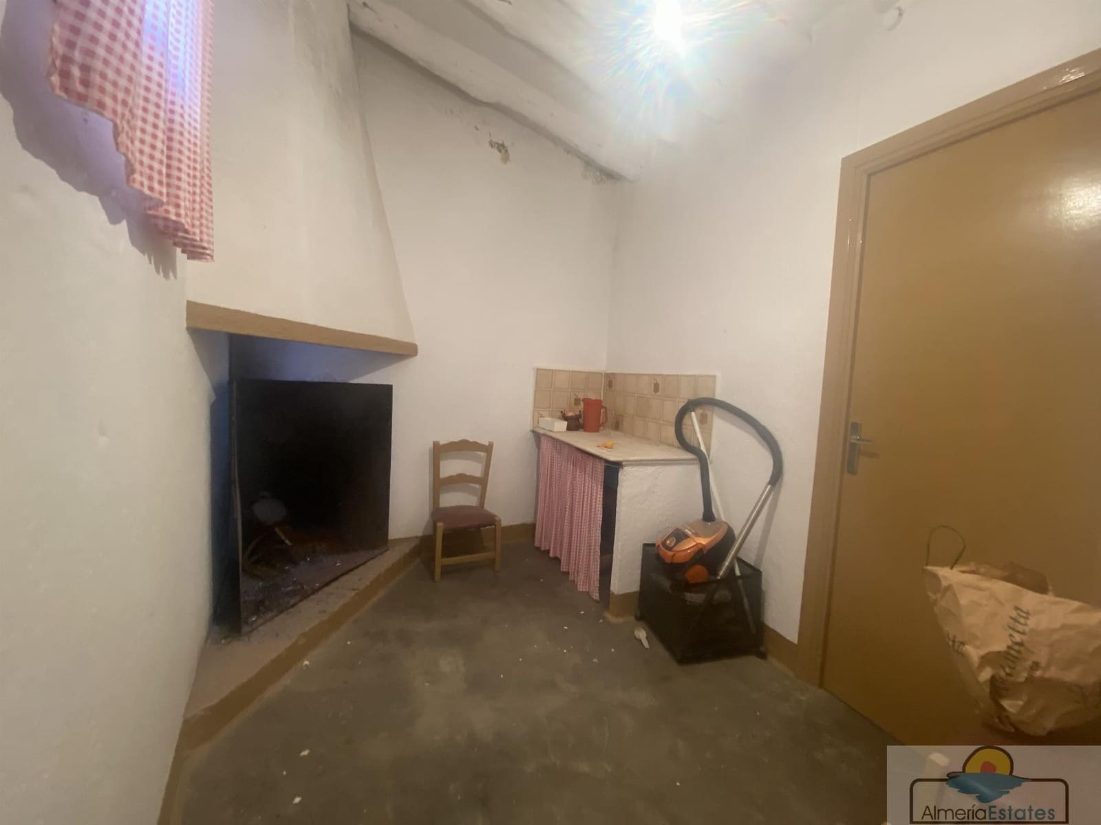 4 slaapkamer Huis te koop in Purchena - € 45.000 (Ref: 7791628)