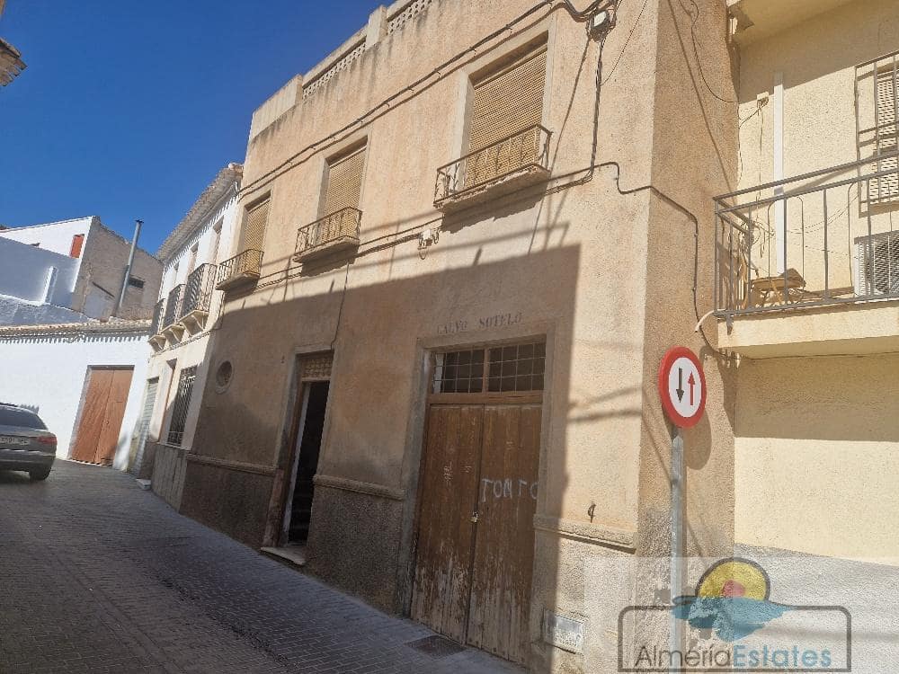 Townhouse for sale in Albox - € 75,000 (Ref: 7821090)