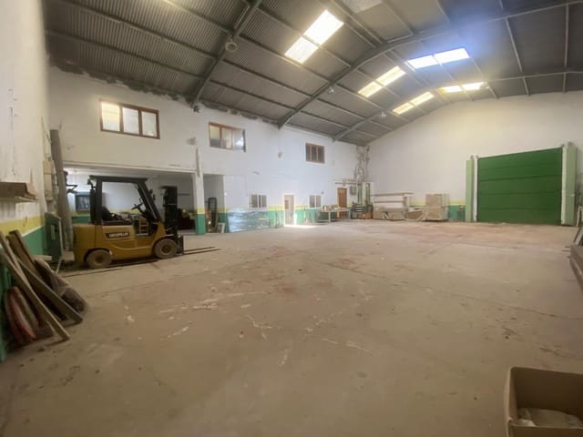 Local Comercial de 10 habitaciones en Olula del Río en venta - 195.000 € (Ref: 7935192)