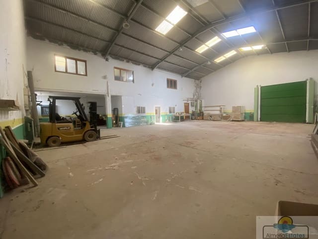 10 soveværelse Erhverv til salg i Olula del Río - € 195.000 (Ref: 7935192)