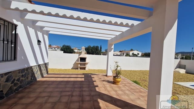3 soverom Villa til leie i Arboleas med svømmebasseng - € 1 500 (Ref: 8246593)