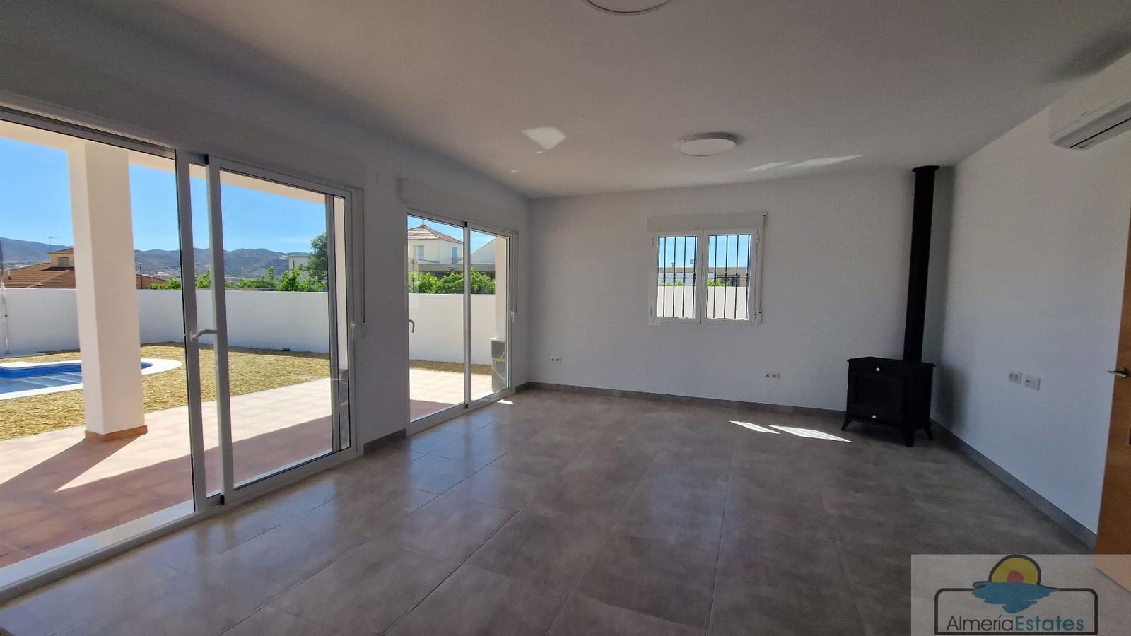 3 soverom Villa til leie i Arboleas med svømmebasseng - € 1 500 (Ref: 8246593)