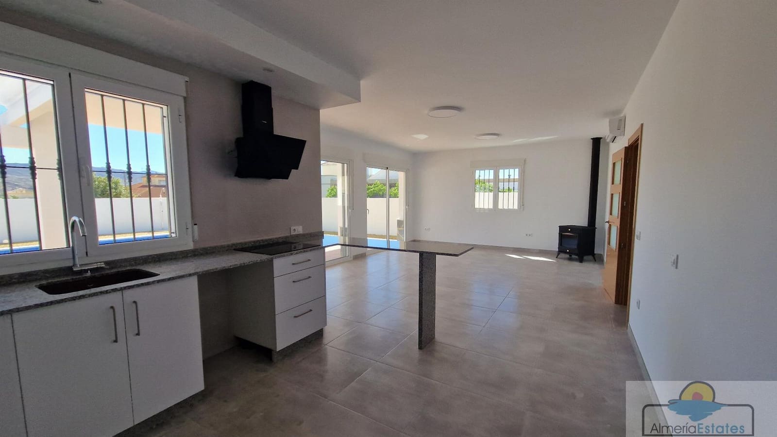 3 soverom Villa til leie i Arboleas med svømmebasseng - € 1 500 (Ref: 8246593)
