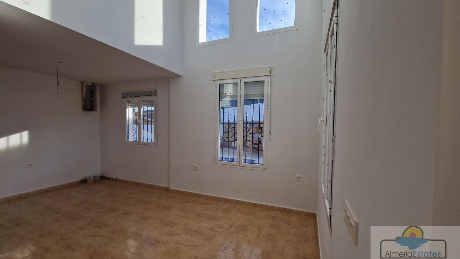 3 soveværelse Villa til salg i Limaria med swimmingpool - € 265.000 (Ref: 8246596)