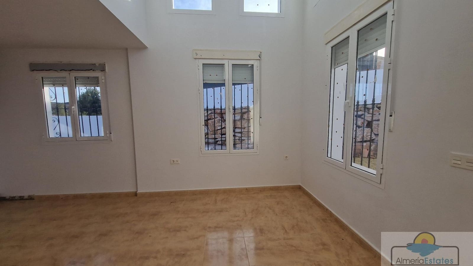 3 soveværelse Villa til salg i Limaria med swimmingpool - € 265.000 (Ref: 8246596)