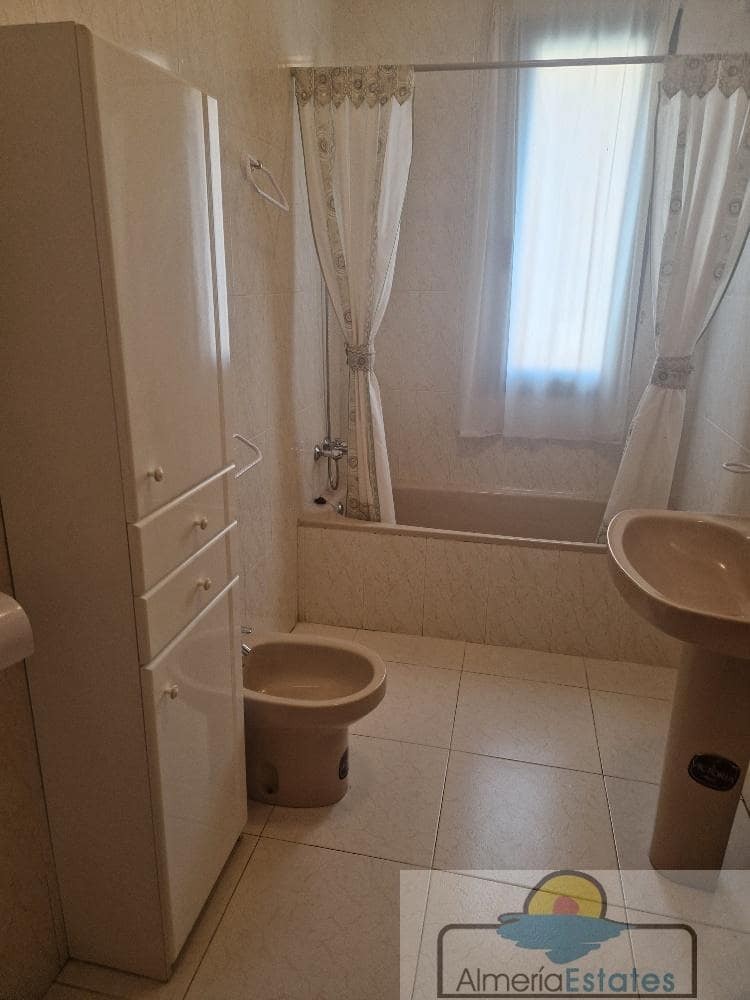 2 bedroom Townhouse for rent in Almanzora - € 600 (Ref: 8396114)