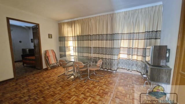 4 slaapkamer Huis te koop in Albox met garage - € 129.000 (Ref: 8477654)