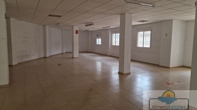 2 bedroom Commercial for rent in Albox - € 1,450 (Ref: 8487263)