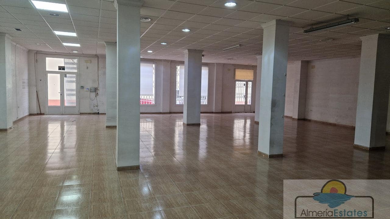 2 soveværelse Erhverv til leje i Albox - € 1.450 (Ref: 8487263)