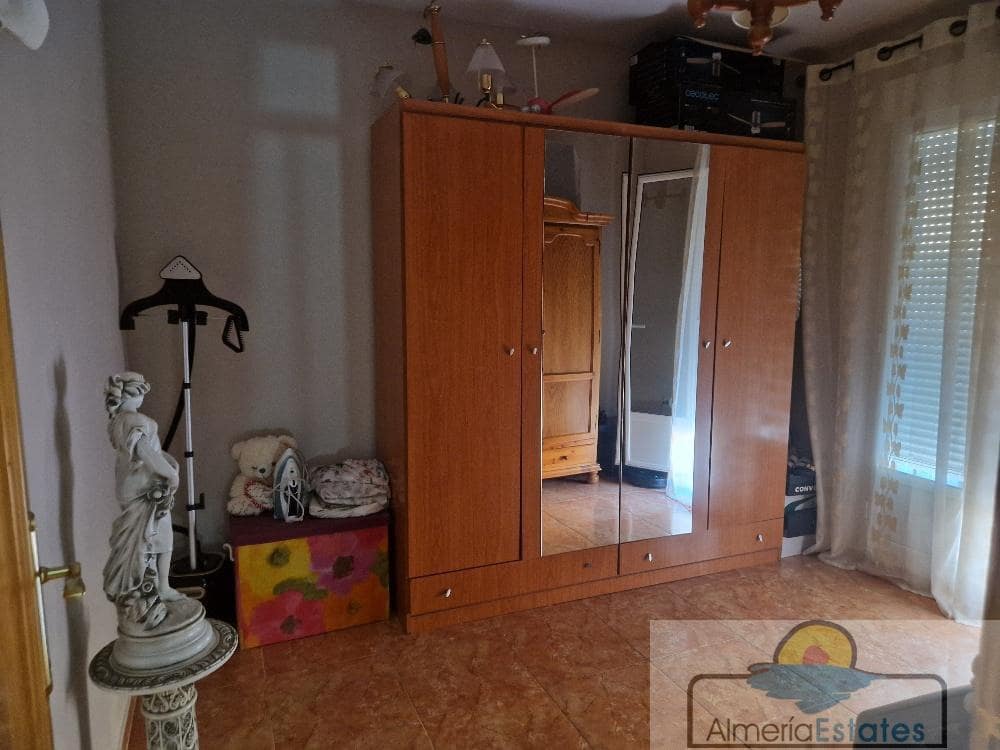 4 soverom Leilighet til salgs i Fines - € 120 000 (Ref: 8556252)