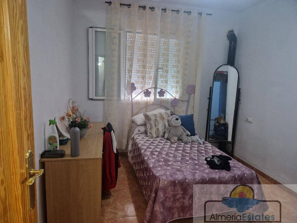 4 soverom Leilighet til salgs i Fines - € 120 000 (Ref: 8556252)