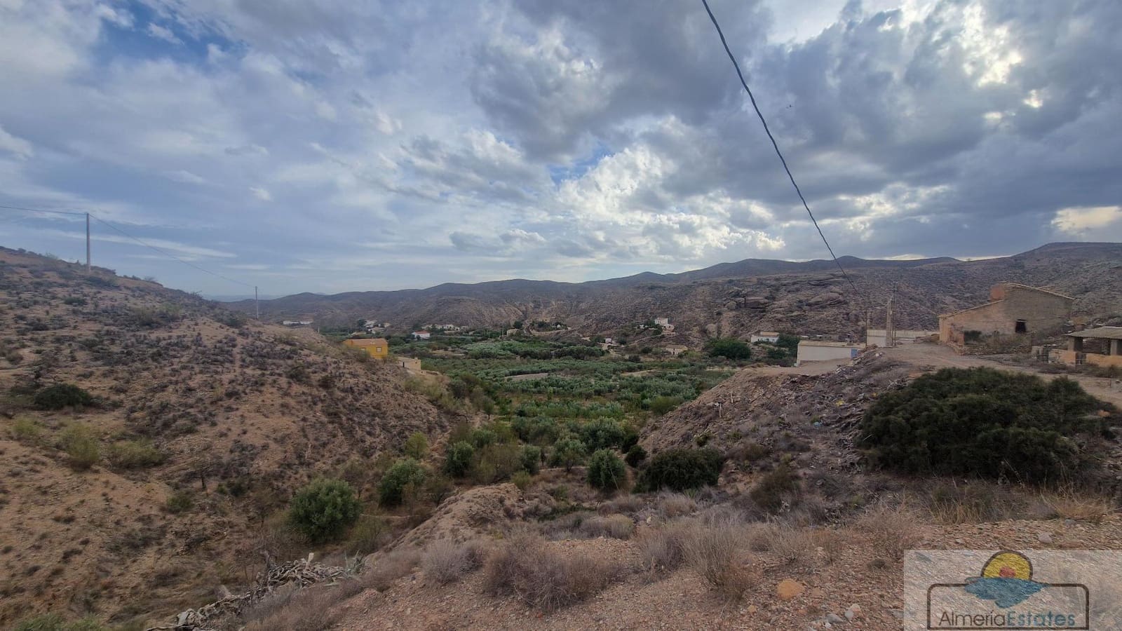 4 bedroom Villa for sale in Albox - € 59,000 (Ref: 8628390)