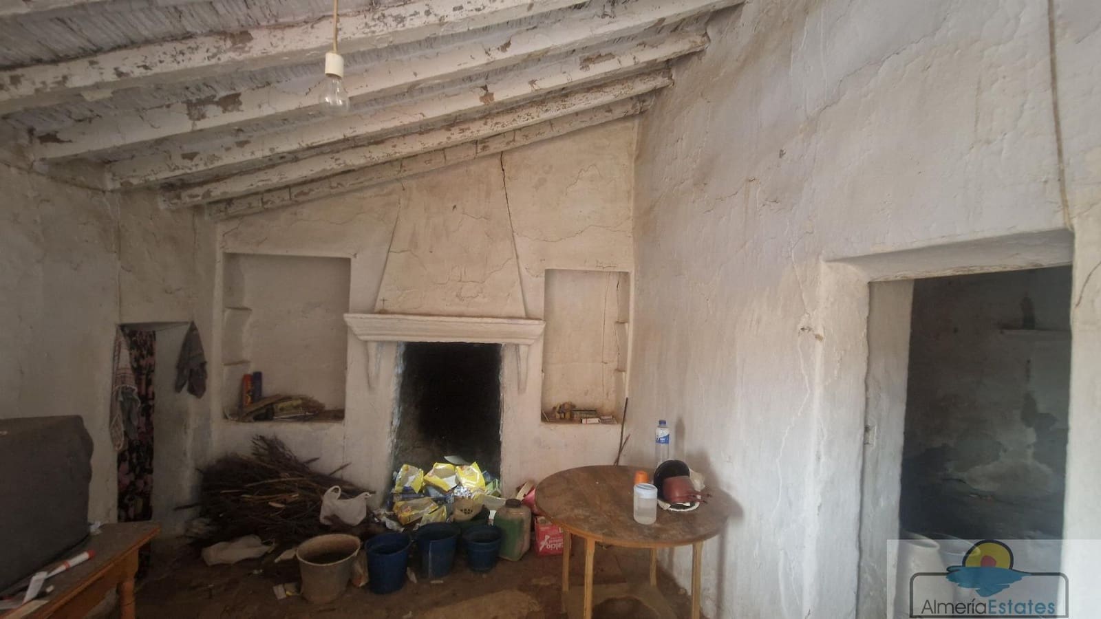 4 bedroom Villa for sale in Albox - € 59,000 (Ref: 8628390)