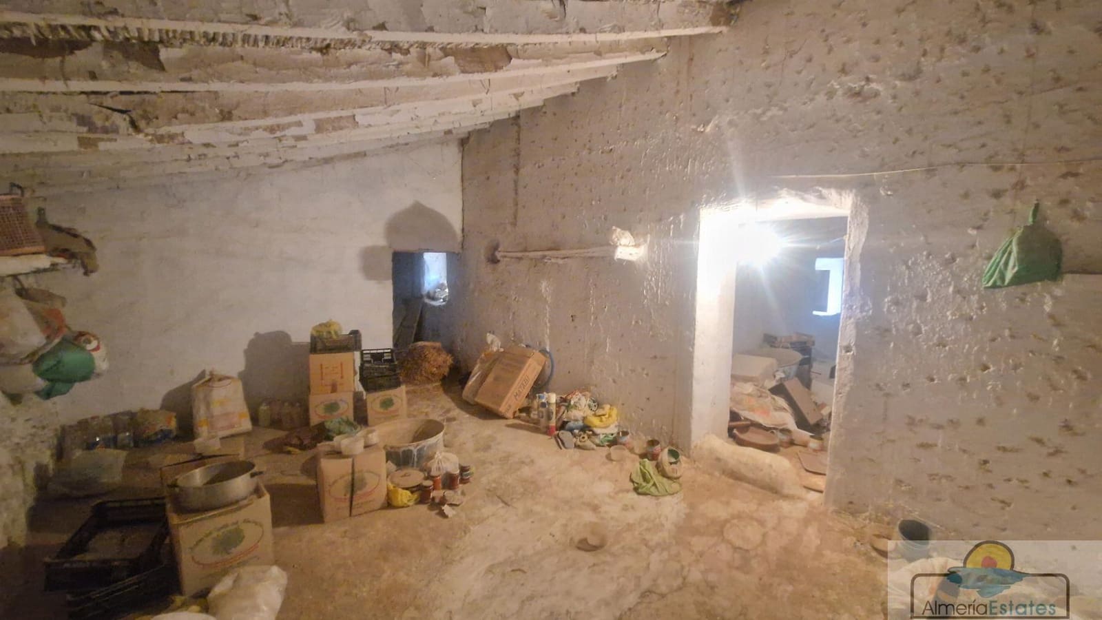 4 bedroom Villa for sale in Albox - € 59,000 (Ref: 8628390)