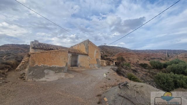 4 sovrum Villa till salu i Albox - 59 000 € (Ref: 8628390)