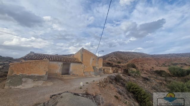 4 sovrum Villa till salu i Albox - 59 000 € (Ref: 8628390)