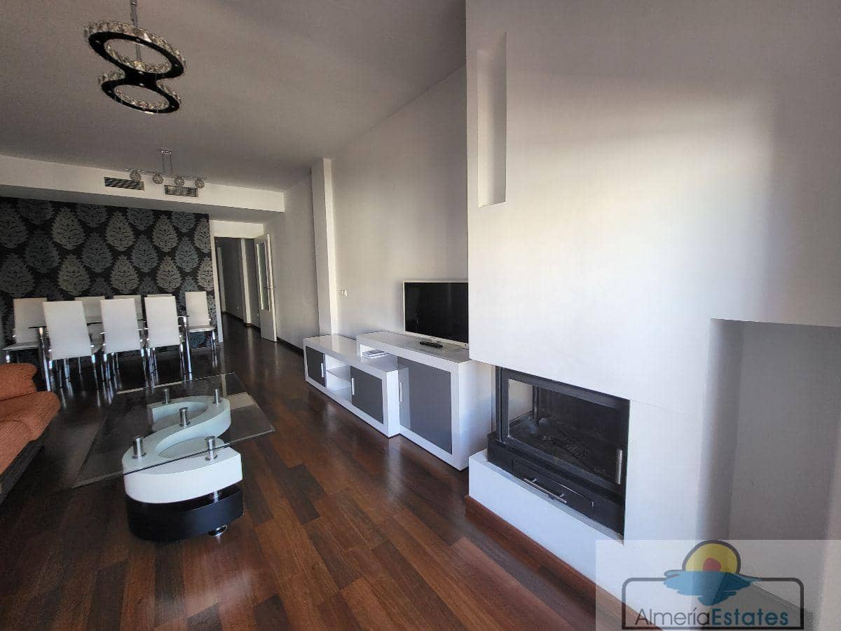 3 bedroom Flat for sale in Albox with garage - € 120,000 (Ref: 8628396)