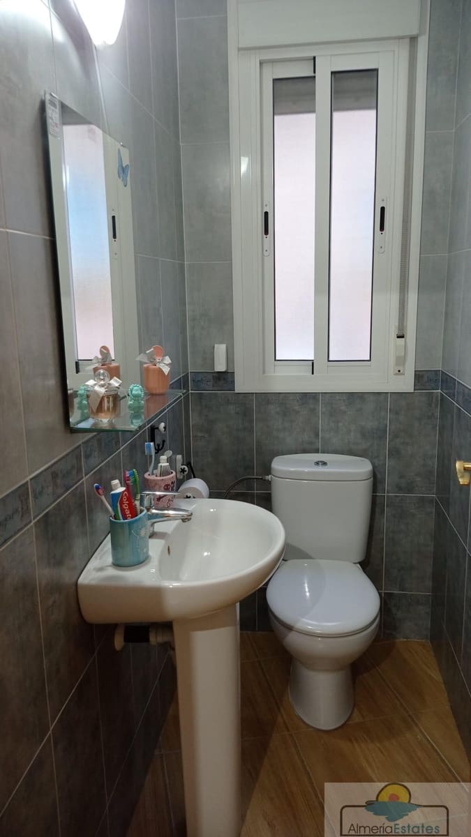 3 soveværelse Lejlighed til salg i Macael med garage - € 114.900 (Ref: 8779417)