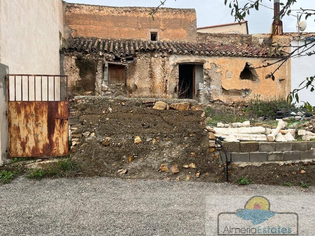 Hus till salu i Oria - 19 000 € (Ref: 8779422)