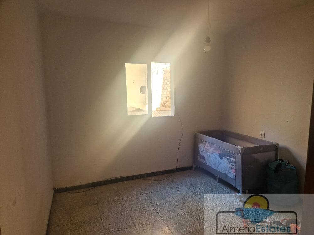 4 soveværelse Lejlighed til salg i Albox - € 55.000 (Ref: 8779423)