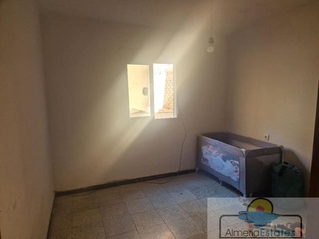 4 soveværelse Lejlighed til salg i Albox - € 55.000 (Ref: 8779423)