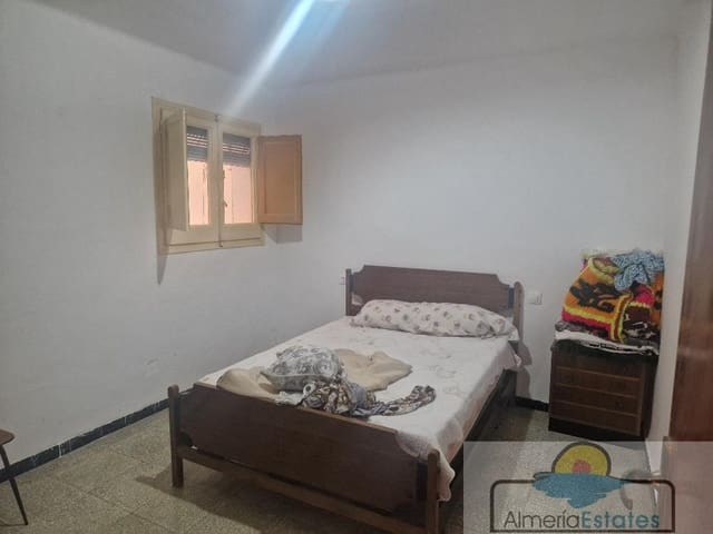 4 soveværelse Lejlighed til salg i Albox - € 55.000 (Ref: 8779423)