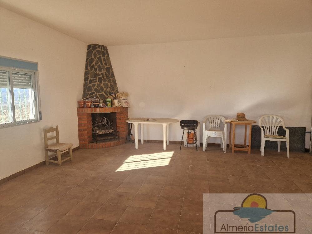 3 soveværelse Byhus til salg i Somontin med garage - € 100.000 (Ref: 8834090)