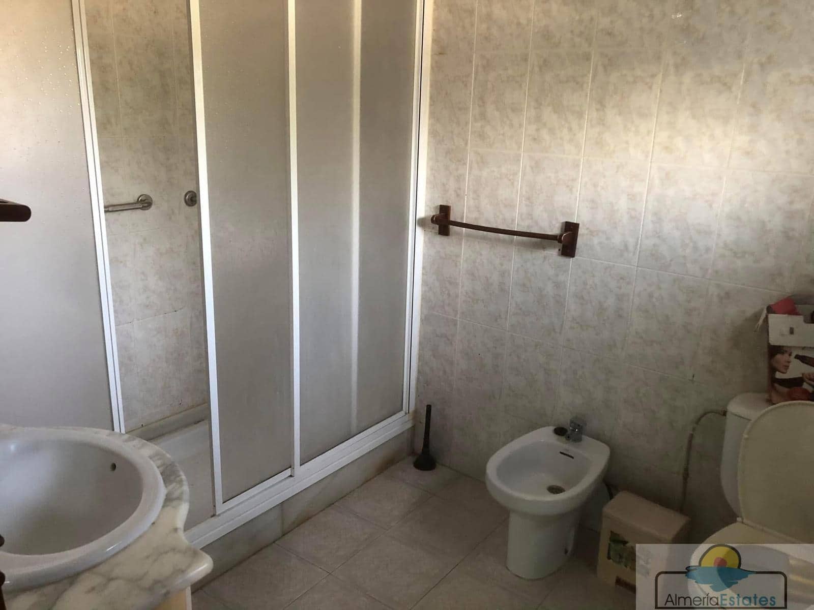 4 bedroom Villa for sale in Huercal-Overa with garage - € 158,000 (Ref: 8890808)