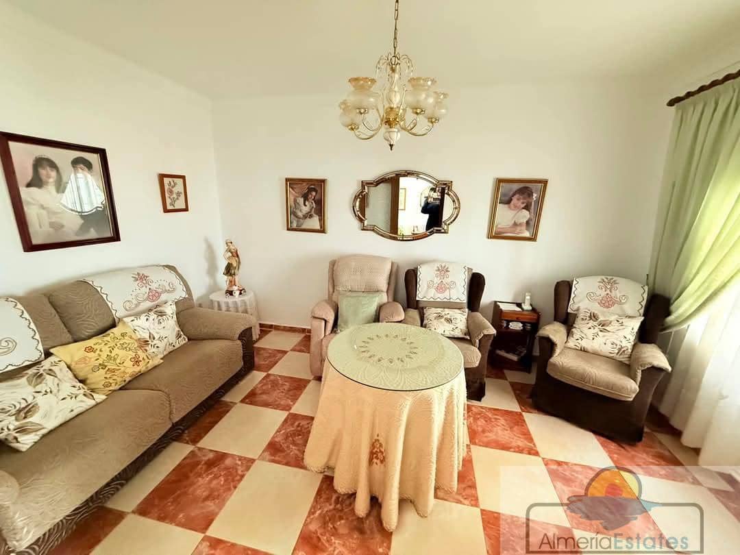 3 bedroom Townhouse for sale in La Alfoquia with garage - € 145,000 (Ref: 8890810)