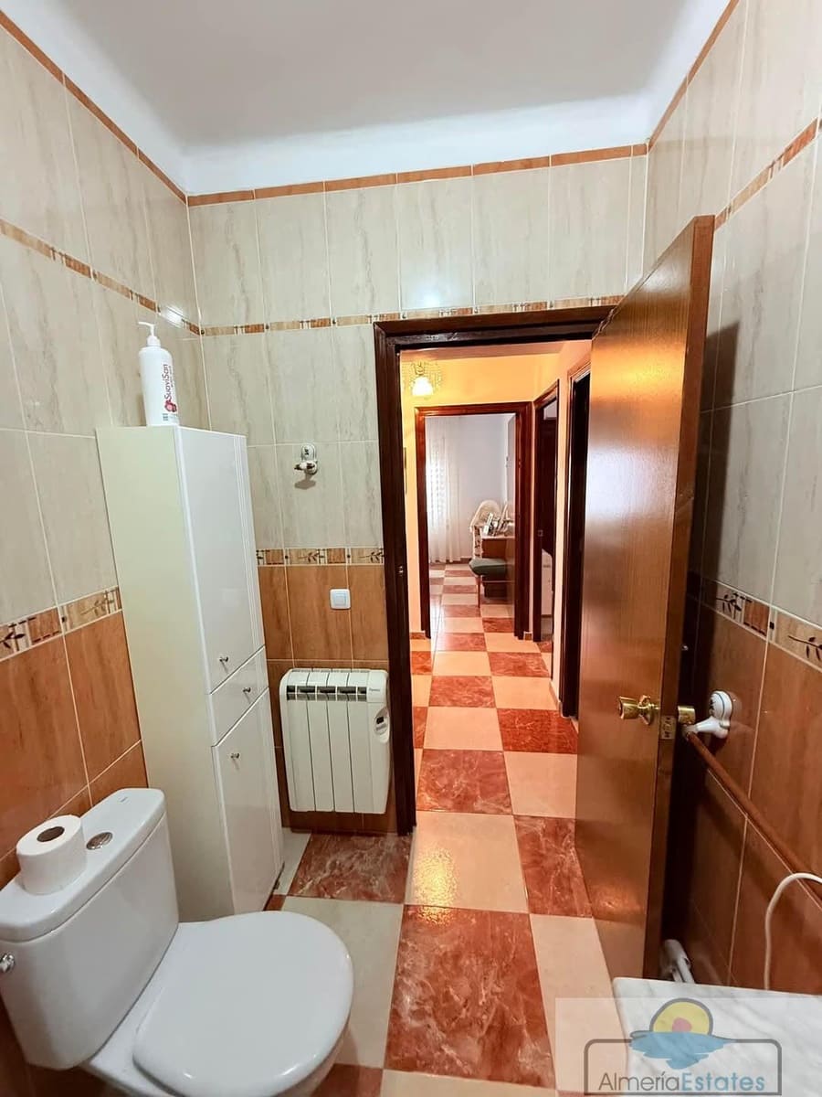 3 bedroom Townhouse for sale in La Alfoquia with garage - € 145,000 (Ref: 8890810)