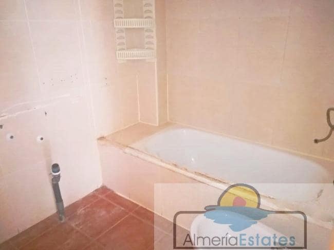 3 soveværelse Lejlighed til salg i Macael - € 46.100 (Ref: 8973944)