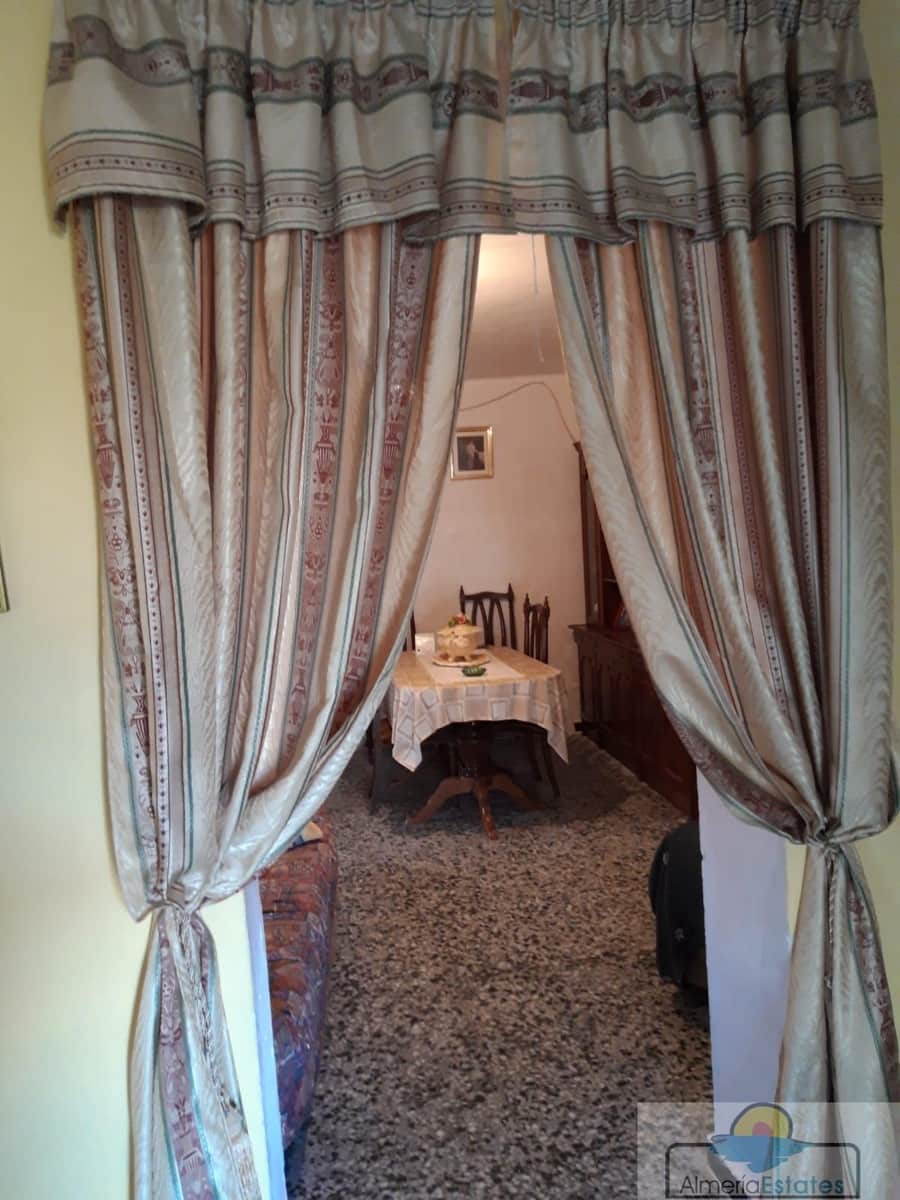 6 sypialnia Dom na sprzedaż w Arboleas - 90 000 € (Ref: 9022299)