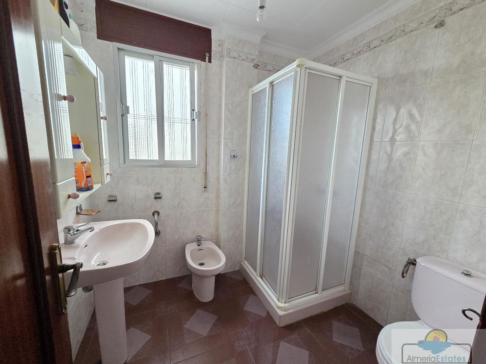 3 soverom Hus til salgs i Taberno med garasje - € 130 000 (Ref: 9143950)