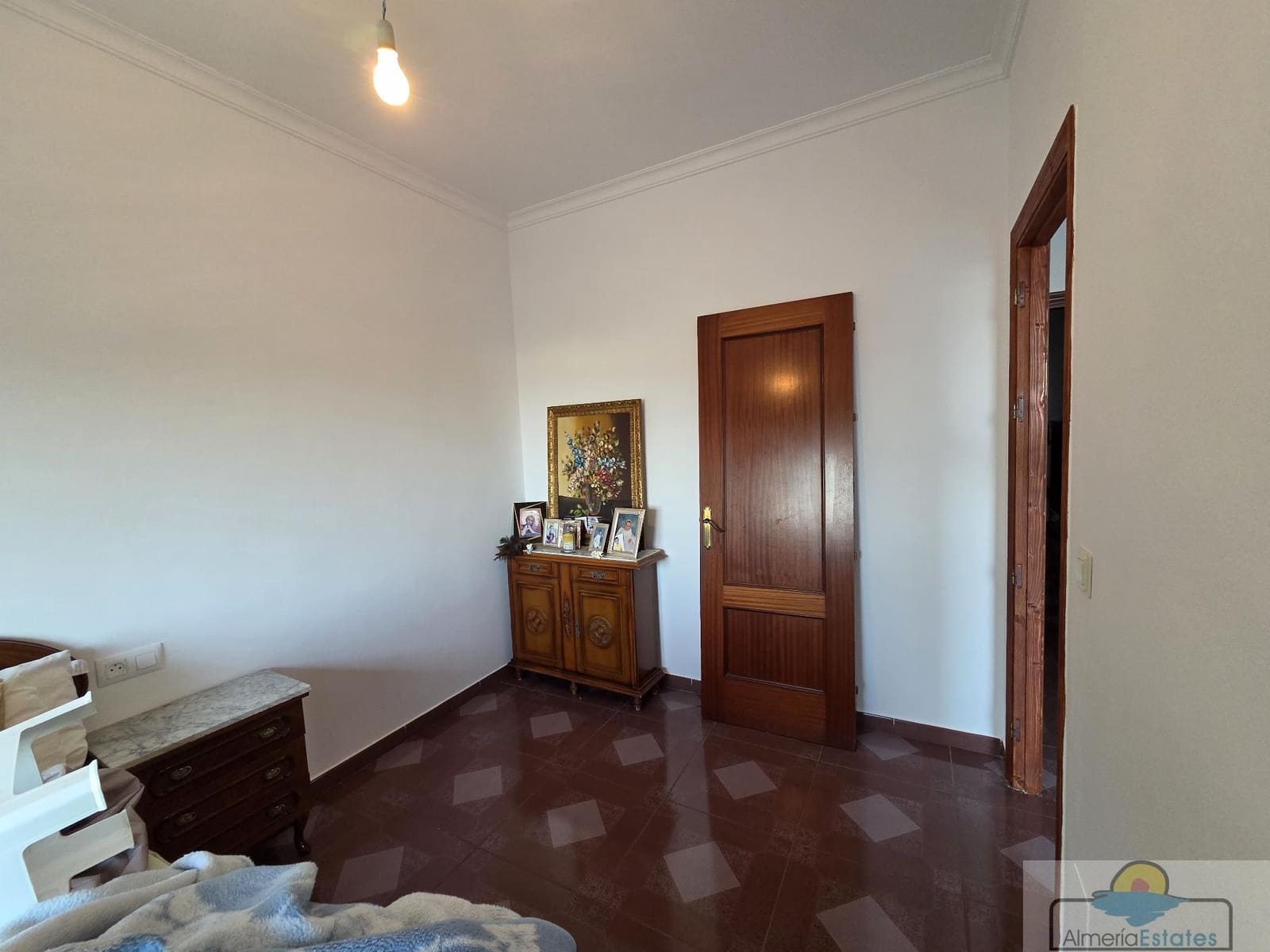 3 soverom Hus til salgs i Taberno med garasje - € 130 000 (Ref: 9143950)