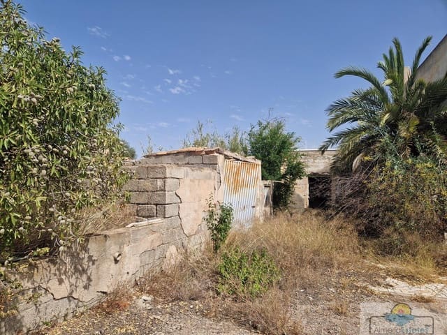 5 slaapkamer Huis te koop in La Aljambra, Albox - € 89.000 (Ref: 9172449)