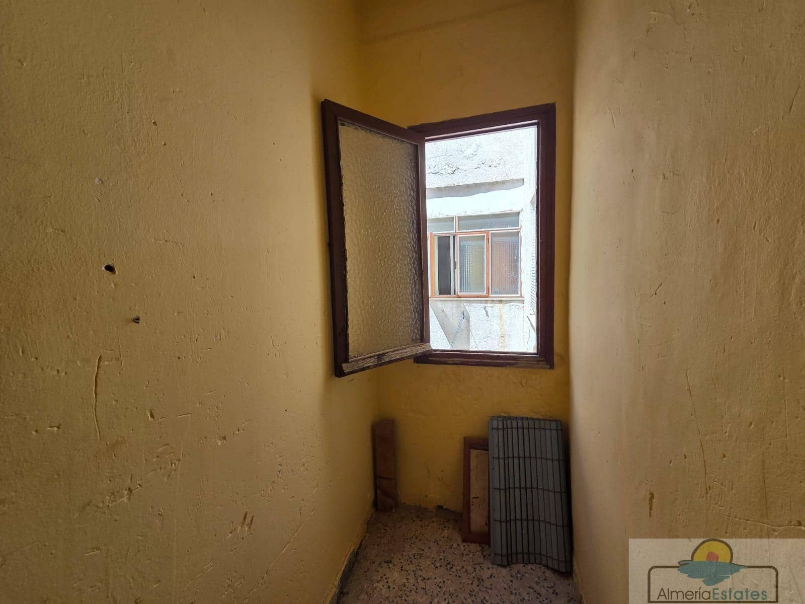 3 soveværelse Lejlighed til salg i Macael - € 36.100 (Ref: 9172451)