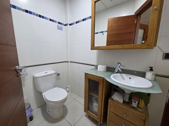 8 makuuhuone Kaupallinen vuokrattavana paikassa Albox - 900 € (Ref: 9175899)